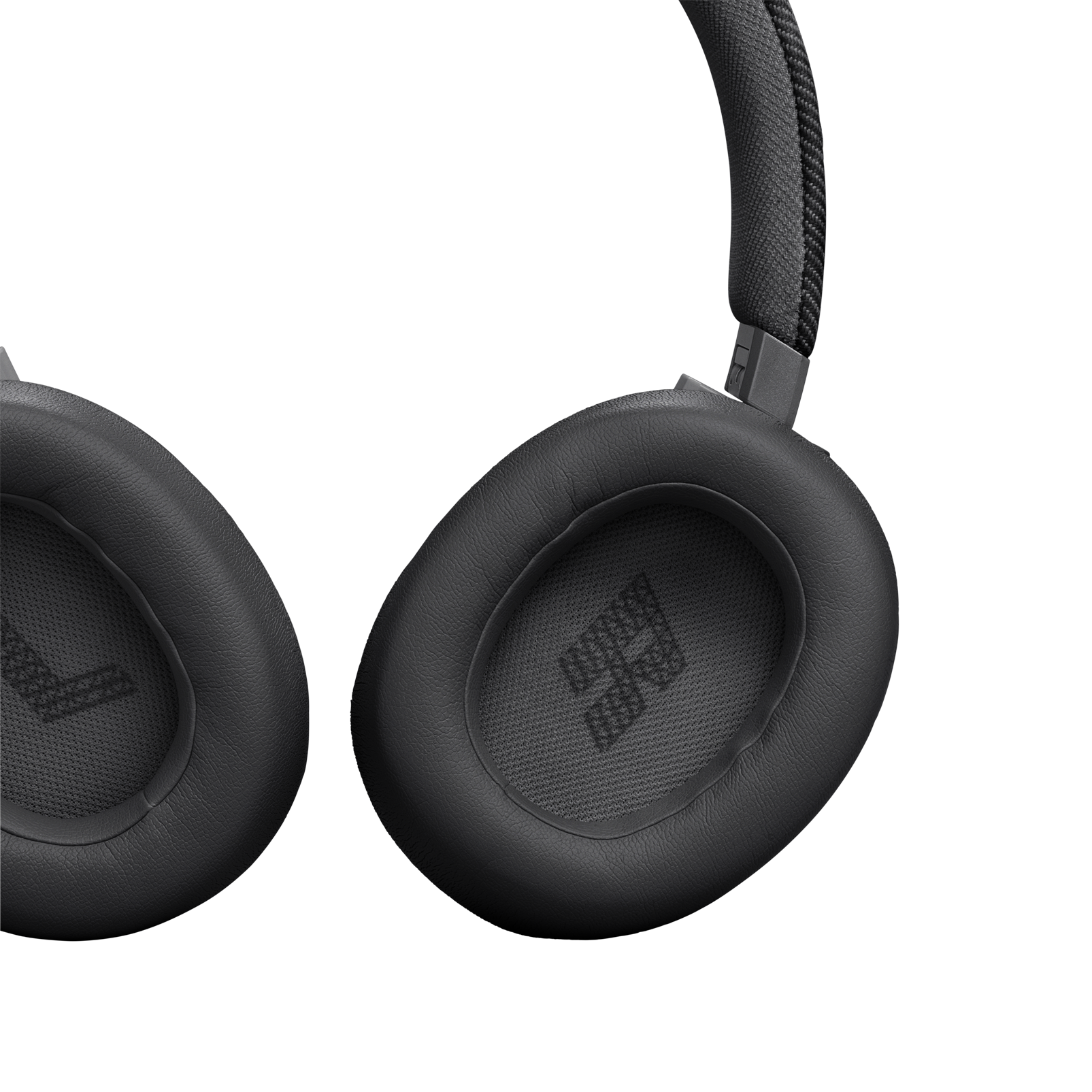 JBL Live 770NC - Black - Wireless Over-Ear Headphones with True Adaptive Noise Cancelling - Detailshot 3